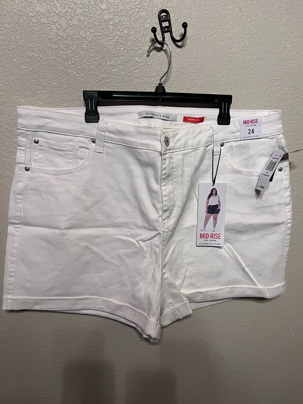 NEW Celebrity pink plus size shorts